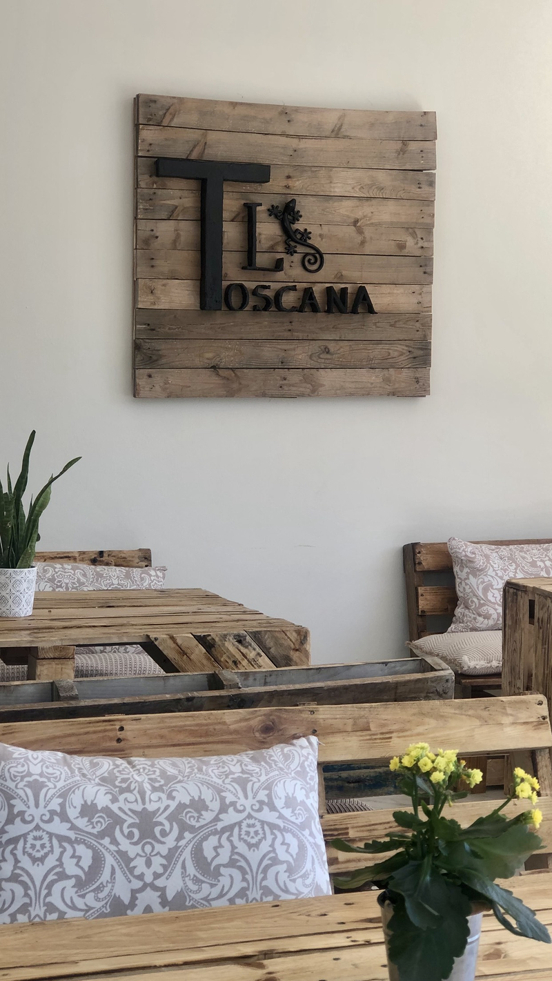 LA TOSCANA ~ Coffe And Kitchen 6