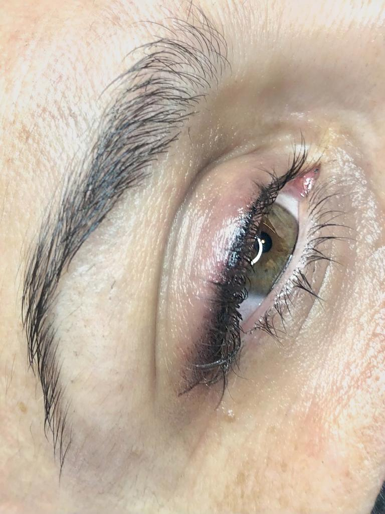 Nuria San Miguel Maquillaje y Micropigmentación 58