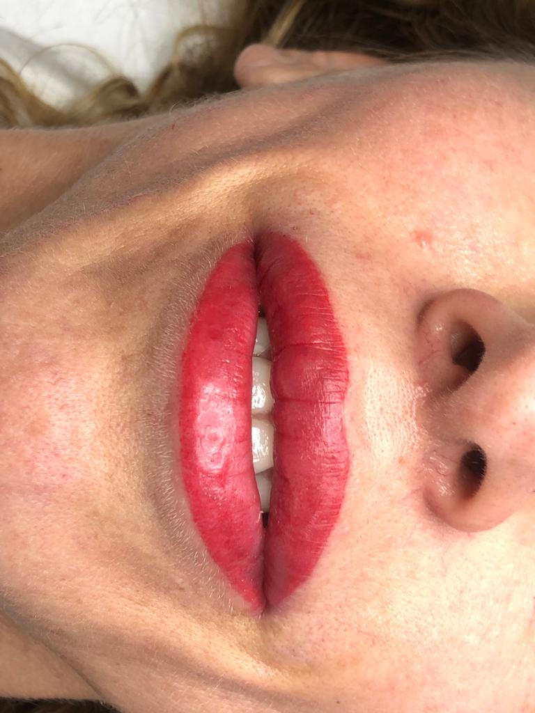 Nuria San Miguel Maquillaje y Micropigmentación 52