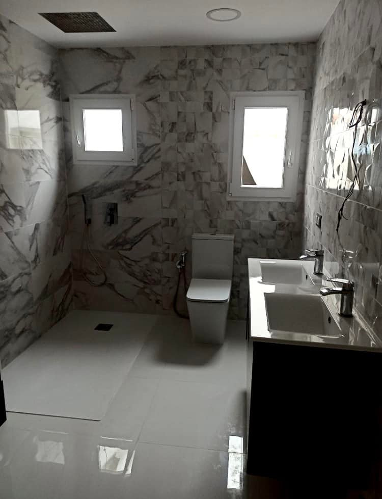 H & R. Hormigon Y Reformas 8