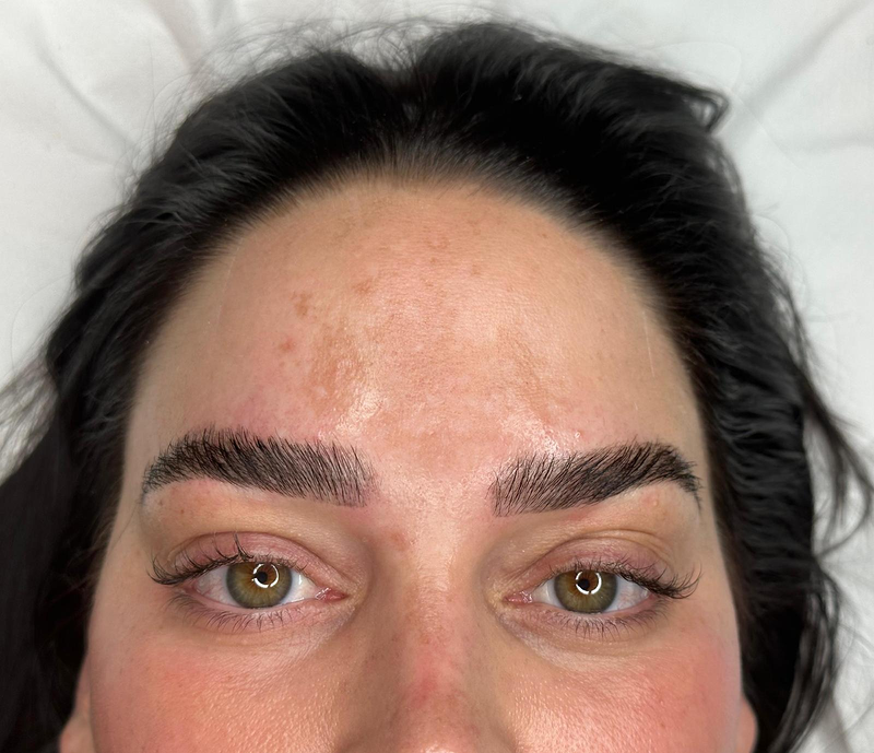 Carlota Leon - Studio Nails Beauty & Micropigmentación 10