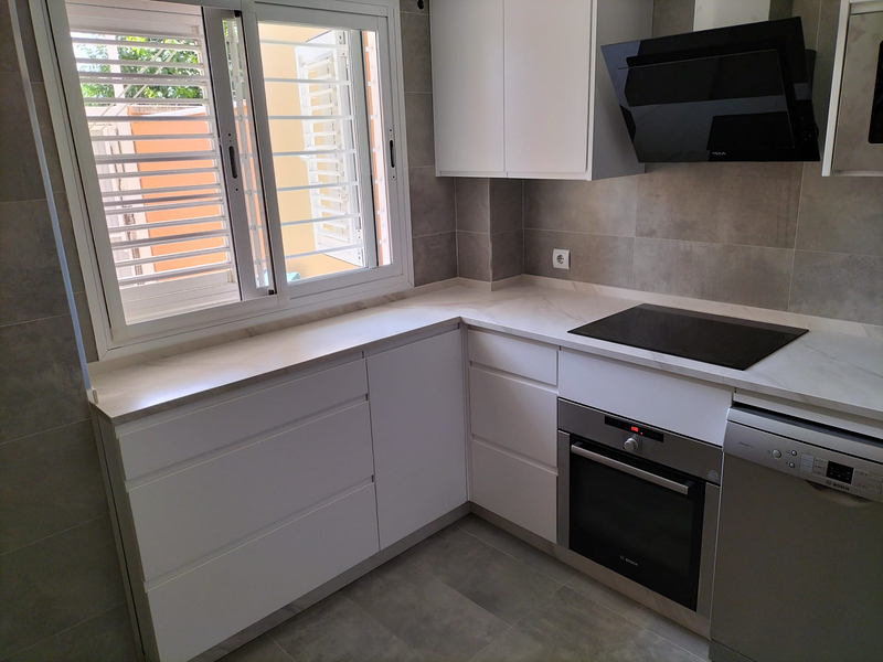 Servicios y Reformas JM 14