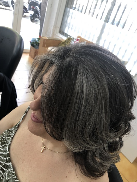 Qoin Style Peluqueria 17