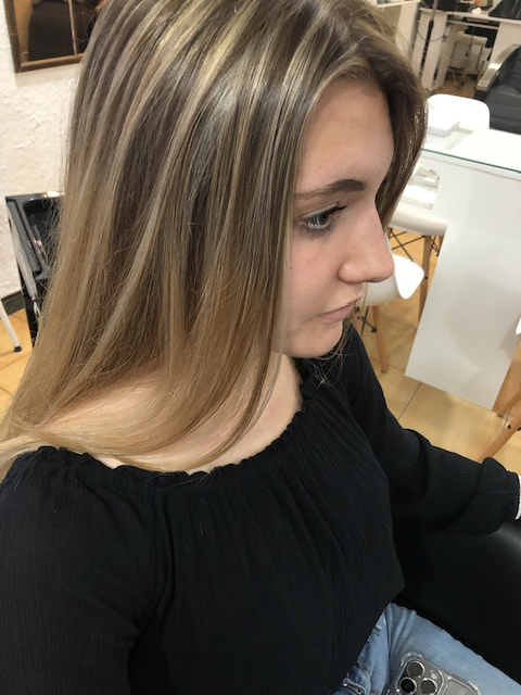 Qoin Style Peluqueria 9