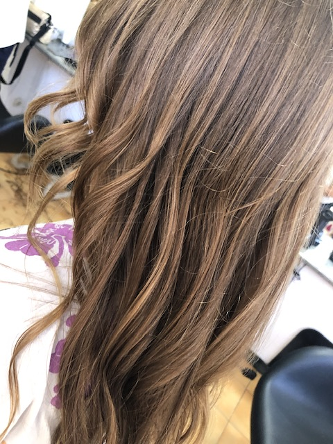 Qoin Style Peluqueria 8