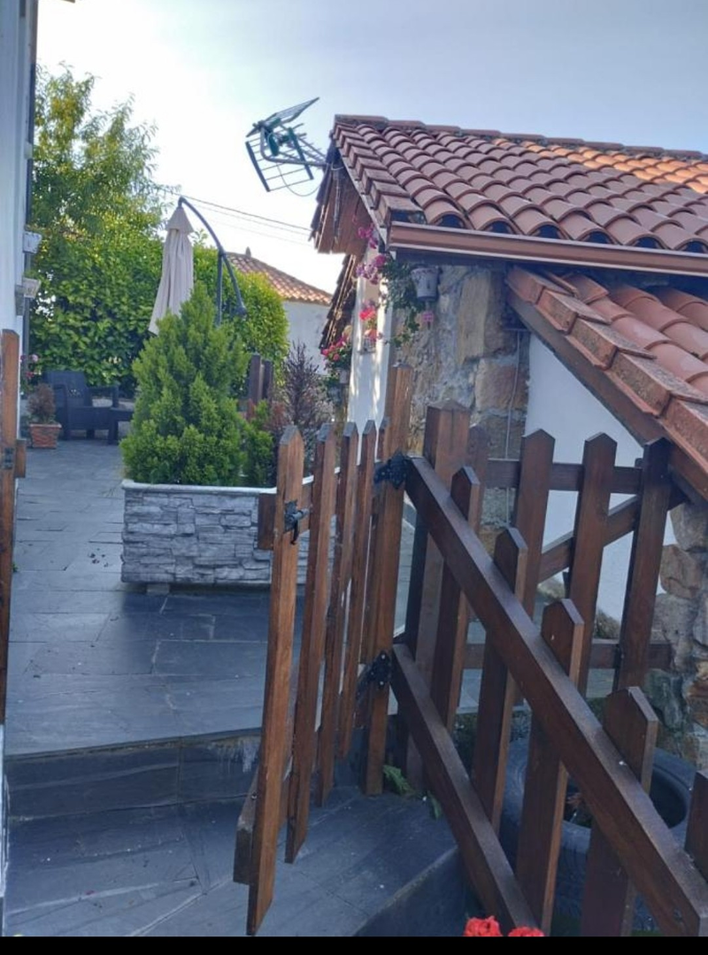 La Casina de Biescas APARTAMENTOS TURISTICOS Y CASAS DE VACACIONES: ALQUILER