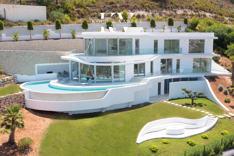 Koch & Varlet Luxury Realtors 13