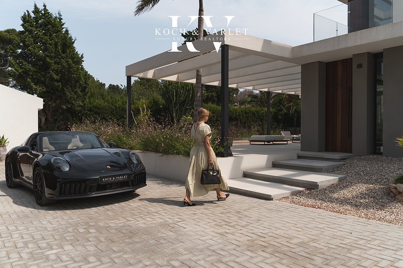 Koch & Varlet Luxury Realtors 24