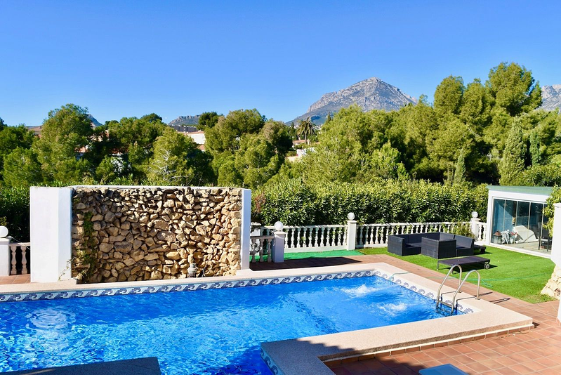 Albir Estate 2012 SL 2