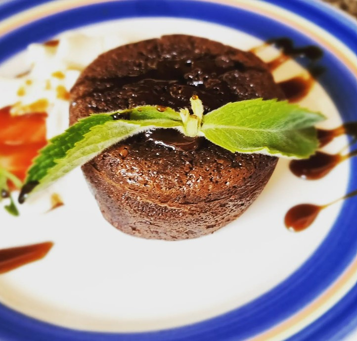 Grill & Music Restaurante 10