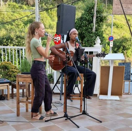 Grill & Music Restaurante 5