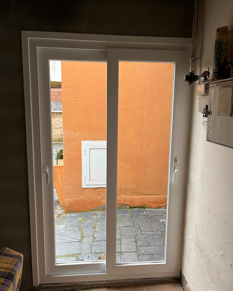 Ad Ventanas VENTANAS: FABRICACION, INSTALACION Y REPARACION