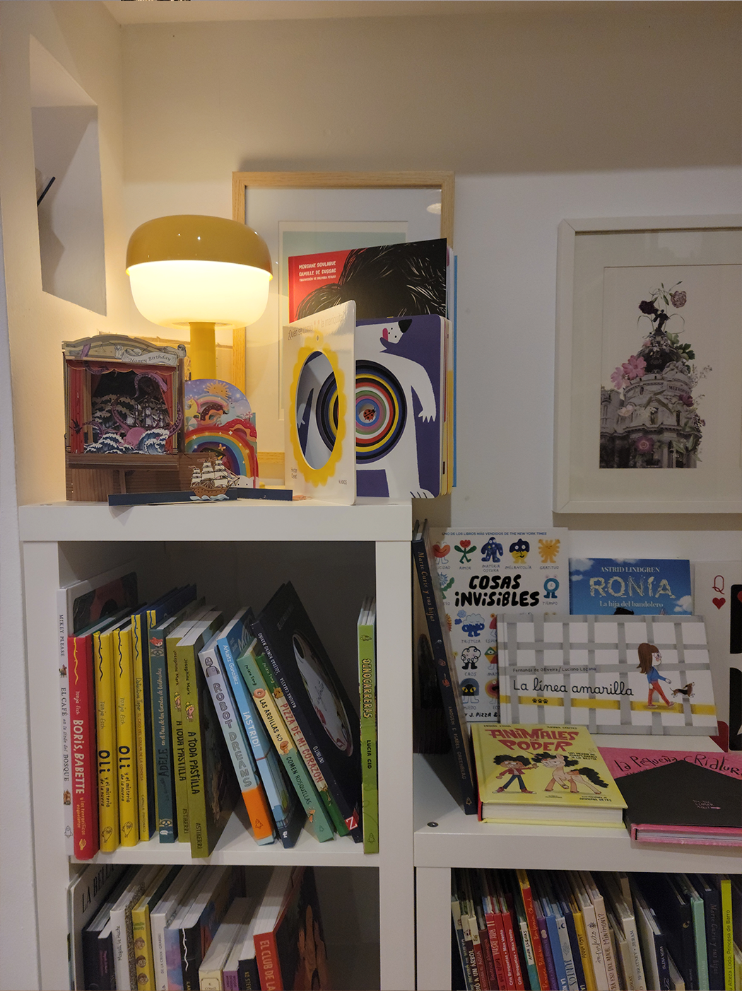 Librer&iacute;a La Fabulosa 8