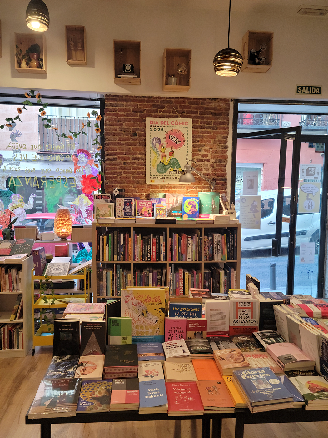 Librer&iacute;a La Fabulosa 10