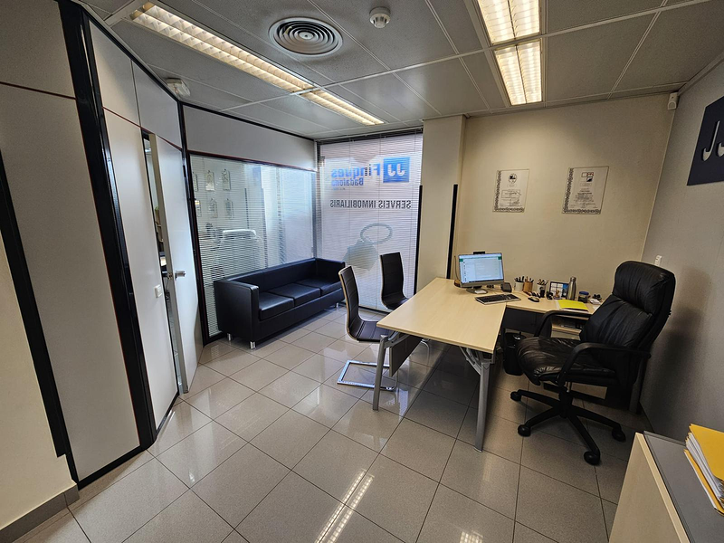 JJ Finques Badalona 12