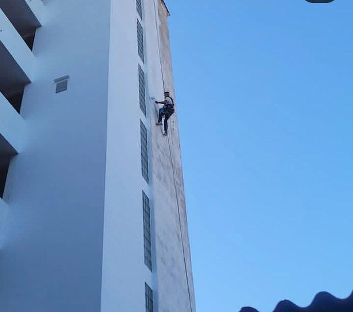 Blayet Vertical Sueca