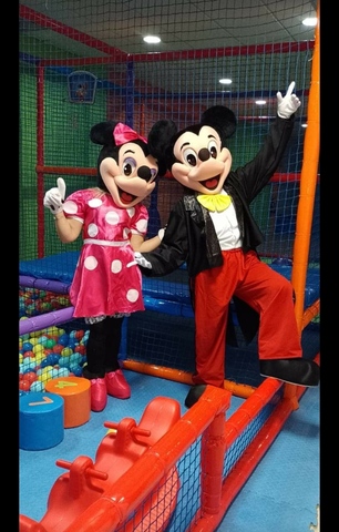 Coco Melón “Café Con Niños” 15