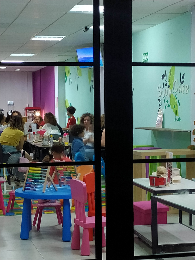 Coco Melón “Café Con Niños” 28