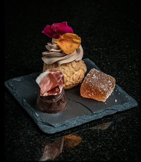 Jam&oacute;n y Mojo 3