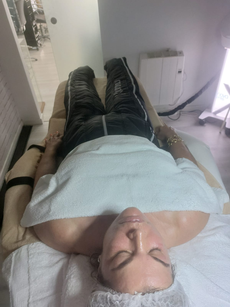 Mar&iacute;a Dinu Quiromasajes y Est&eacute;tica 7