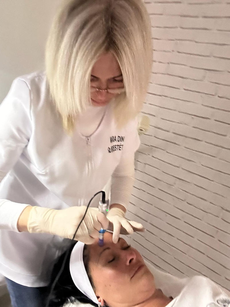 Mar&iacute;a Dinu Quiromasajes y Est&eacute;tica ESTETICA: CENTROS