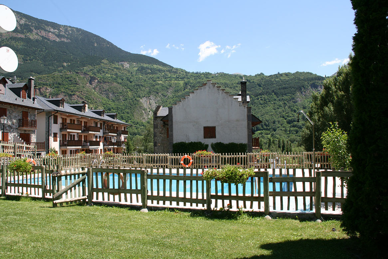 Edificio La Granja Benasque