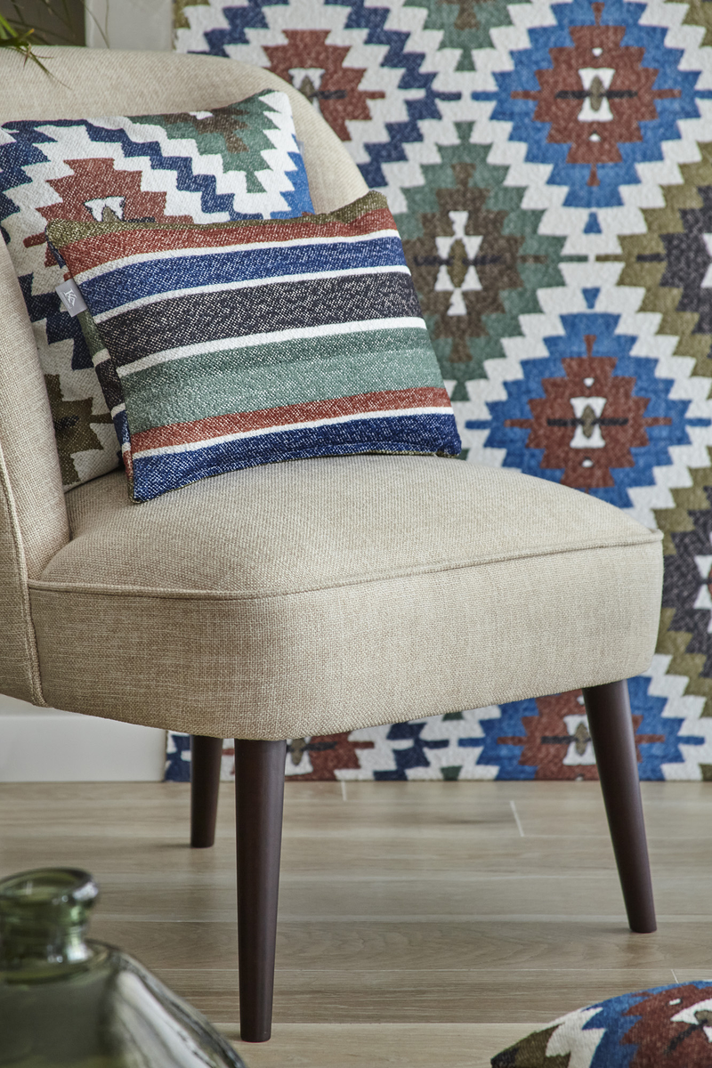 Ka International Tres Cantos CORTINAS: CONFECCION E INSTALACION