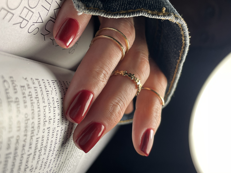 We Love Beauty Nails & Hair ESTETICA: CENTROS