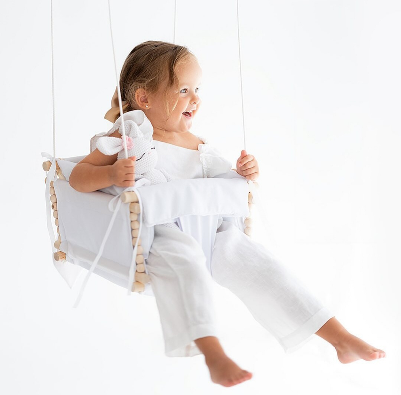 &ldquo;White & Chocolate” Photo Studio 3