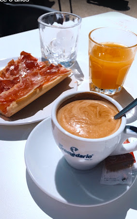 Caf&eacute; Paradiso La Parrilla