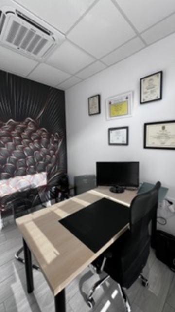 Cl&iacute;nica Iki 18