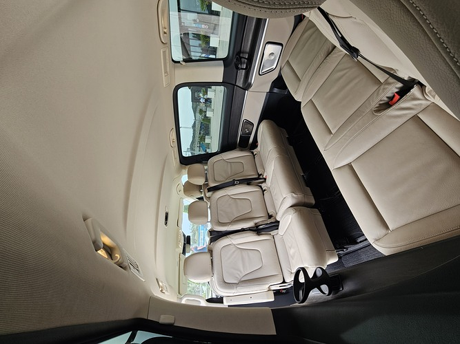 Royal Private Transfer S.L. 5