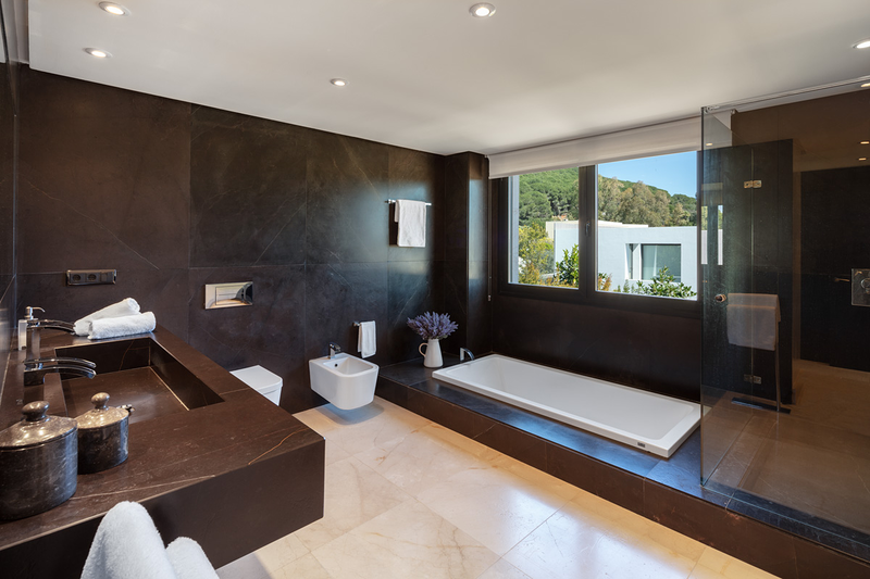 Agencia Inmobiliaria en Sotogrande - Miguel Properties 2