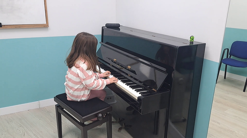 Urduliz Musikatzen Musika Eskola ACADEMIAS DE MUSICA Y CANTO