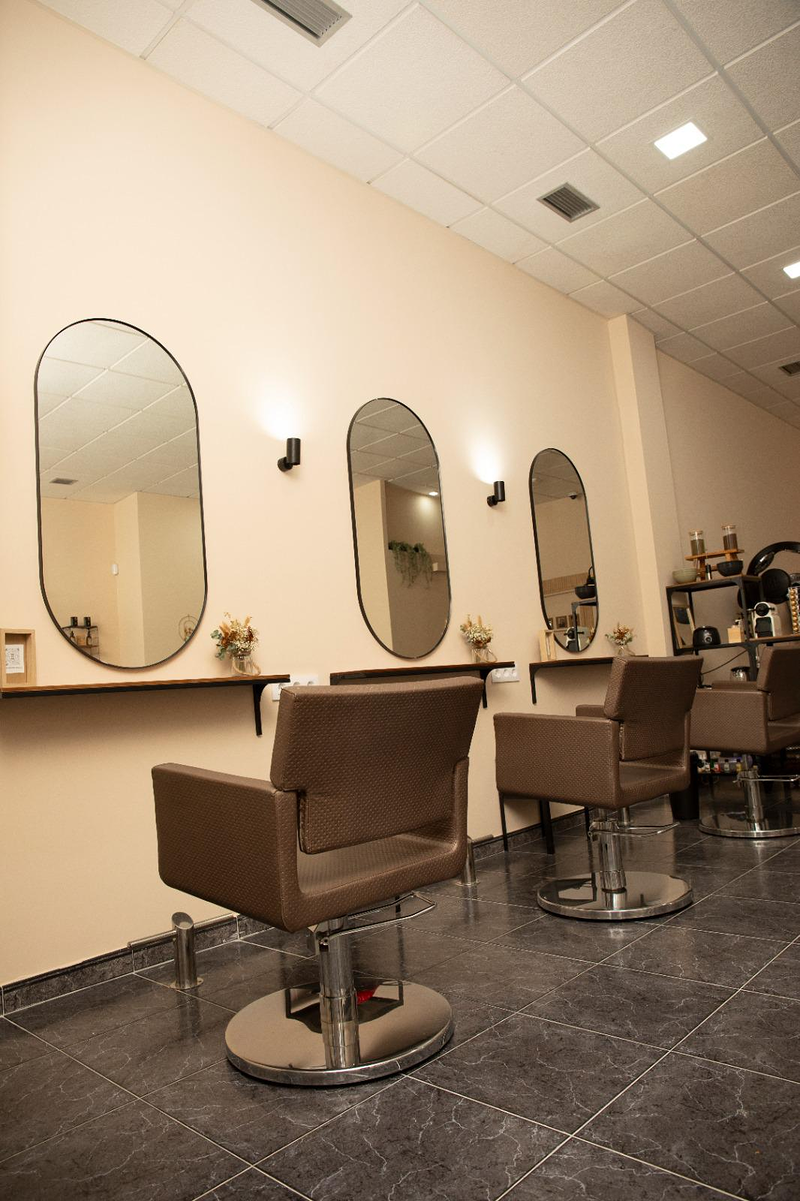 Adrian Salgado Hair Salon 15