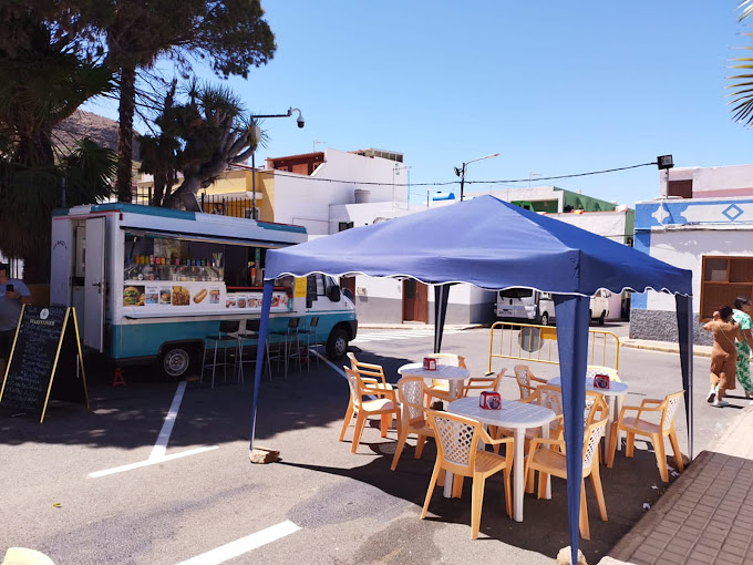 La Balita Cubana. Food Truck RESTAURANTES