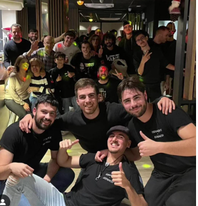 Atta Redov&aacute;n 4