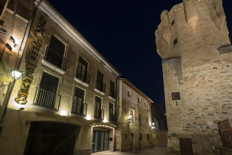Luxor Torre Del Clavero Apartments Salamanca