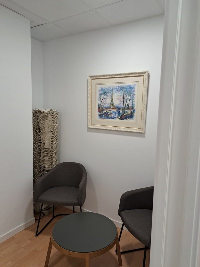 Centre M&egrave;dic L&acute;Eixample 7