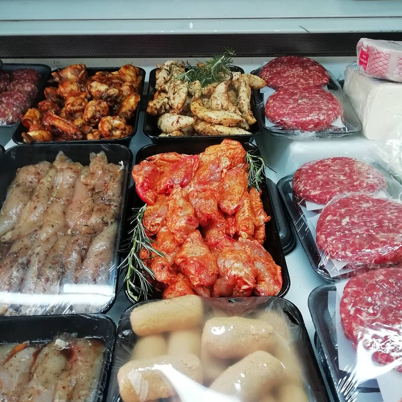 Carnicer&iacute;a Mi Pueblo 8