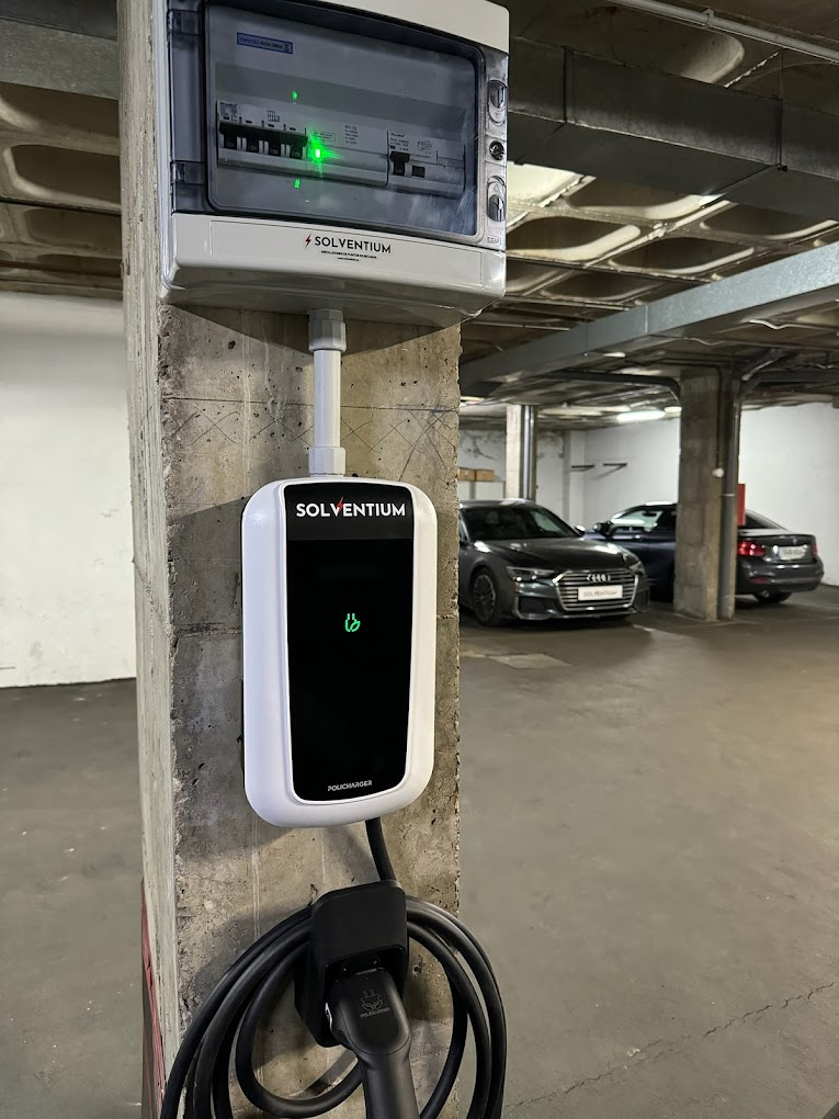 Solventium PUNTOS DE RECARGA ELECTRICA PARA VEHICULOS: INSTALACIONES Y EQUIPOS