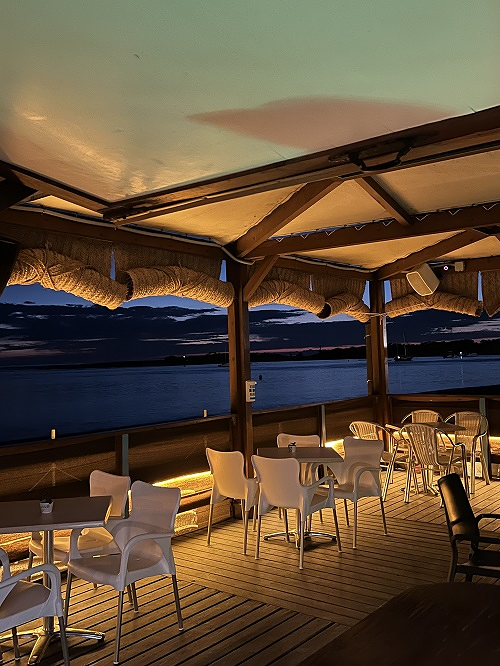 Chiringuito Apretaito 16