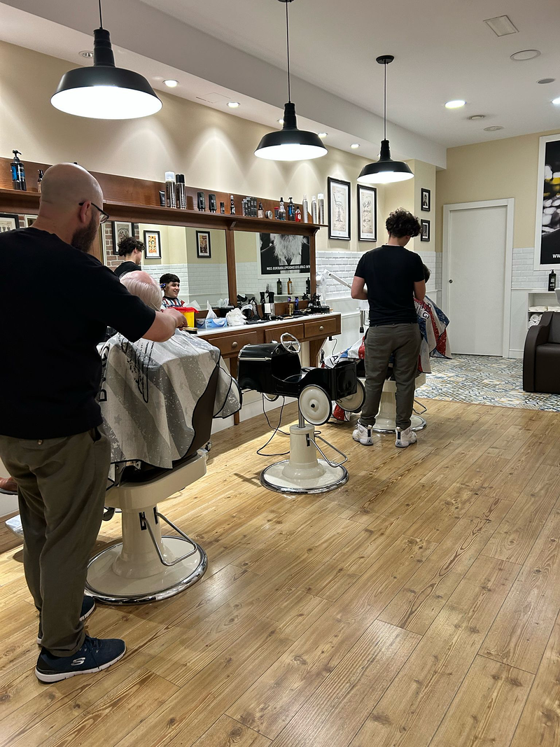 Barber&iacute;a Levy&acute;s A Coruña