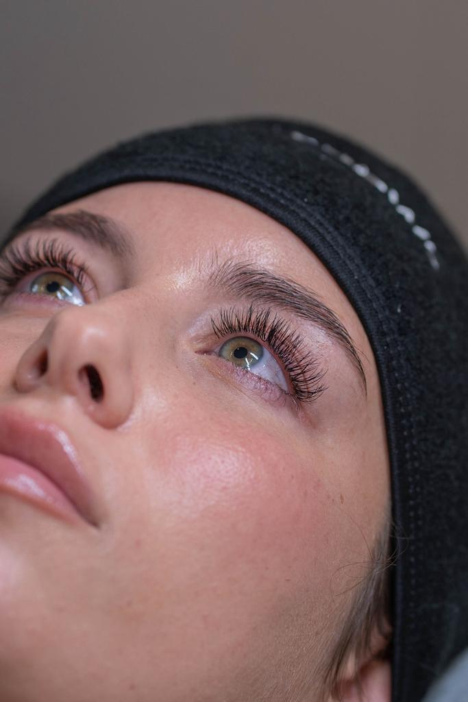 Karelia Brows ESTETICA: CENTROS