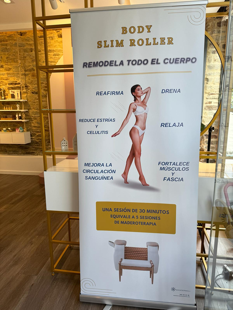 Karelia Brows Santiago de Compostela