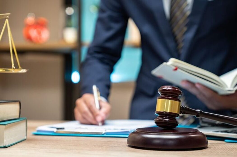 Pol Creus Franco ABOGADOS