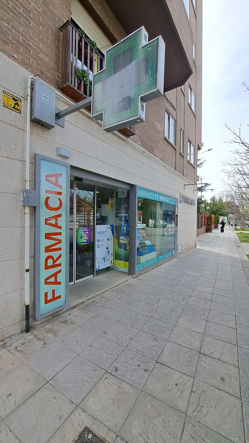 Farmacia Santacruz 11