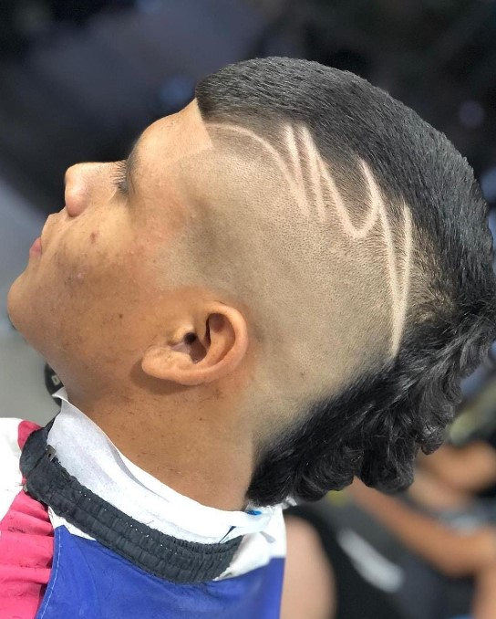 D&acute; Juan Barber Shop 13