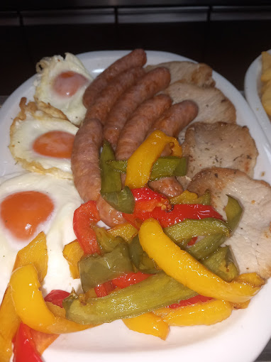 Bar La Plaza Moconfina 4