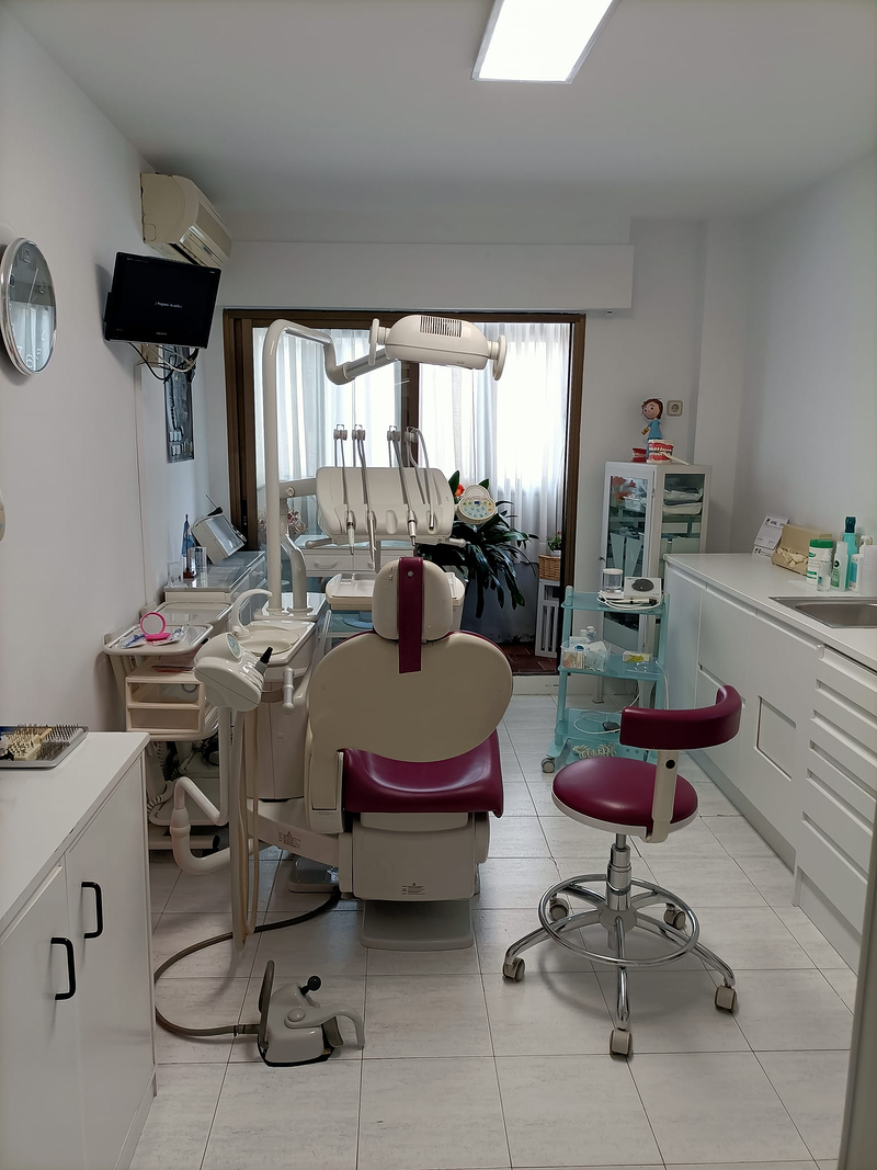 Clínica Dental Carla Reynoso Ferreyra Majadahonda